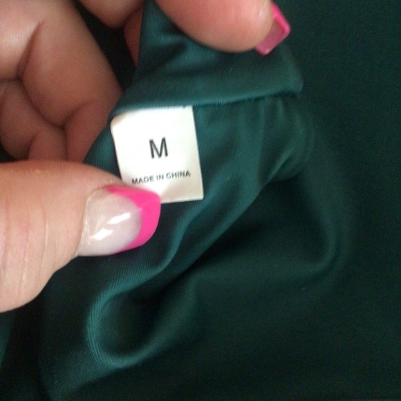 NWOT Shein Green Floral Tie Front Wide Strap Bikini Top Size Medium - Picture 5 of 7